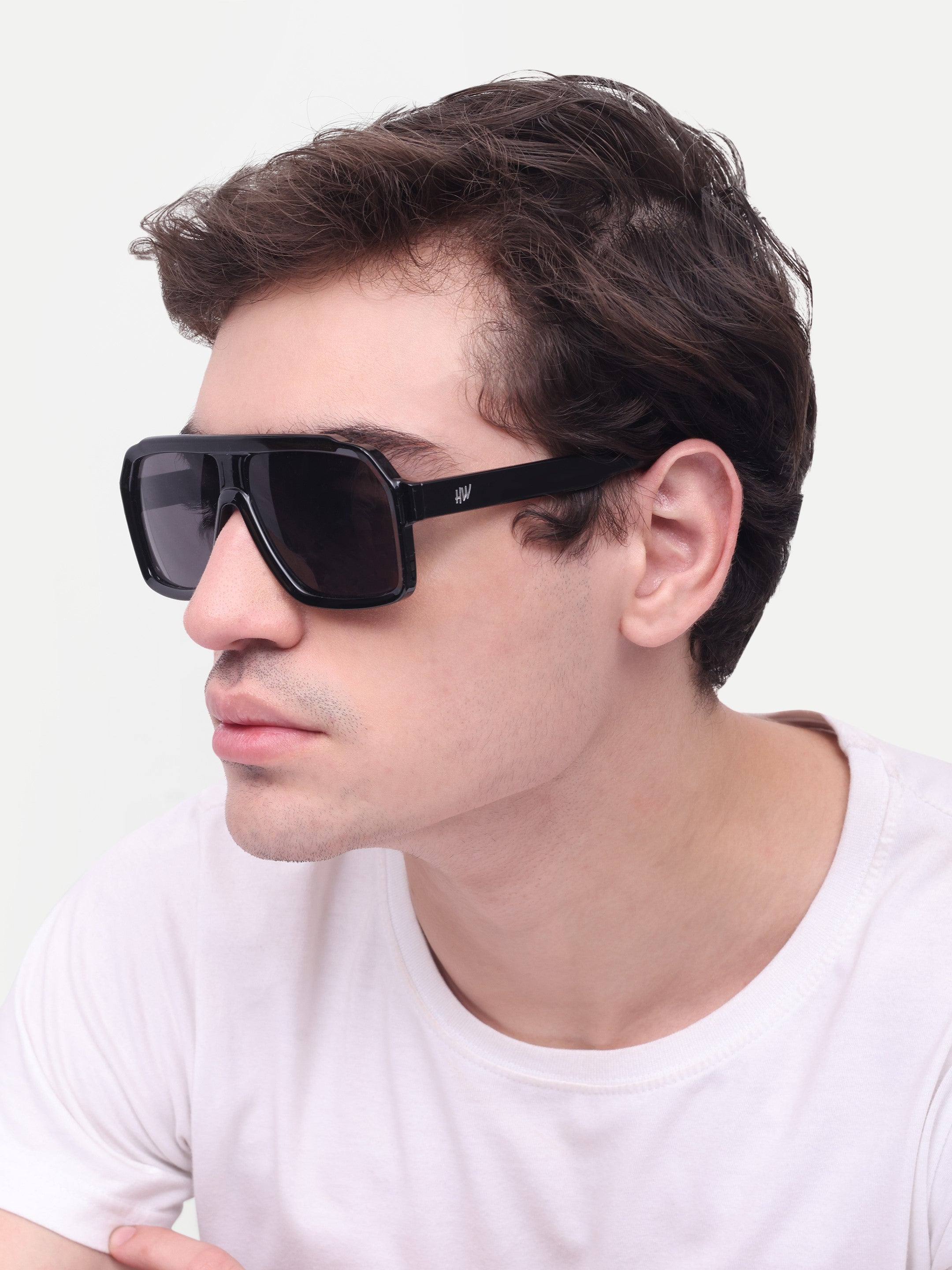 Men's Classic Black Wayfarer Sunglasses