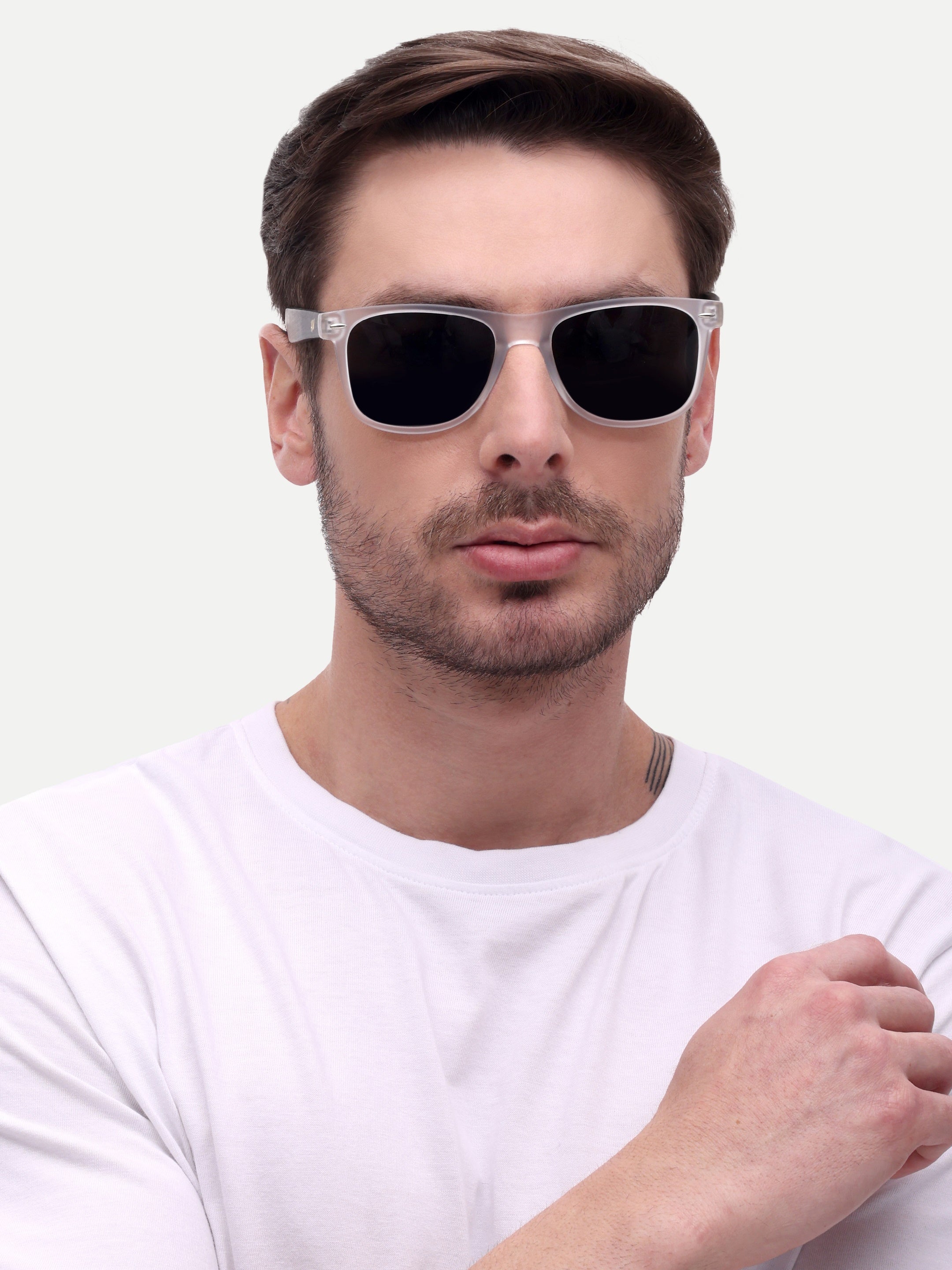 Men Wayfarer UV Protected Sunglasses Black