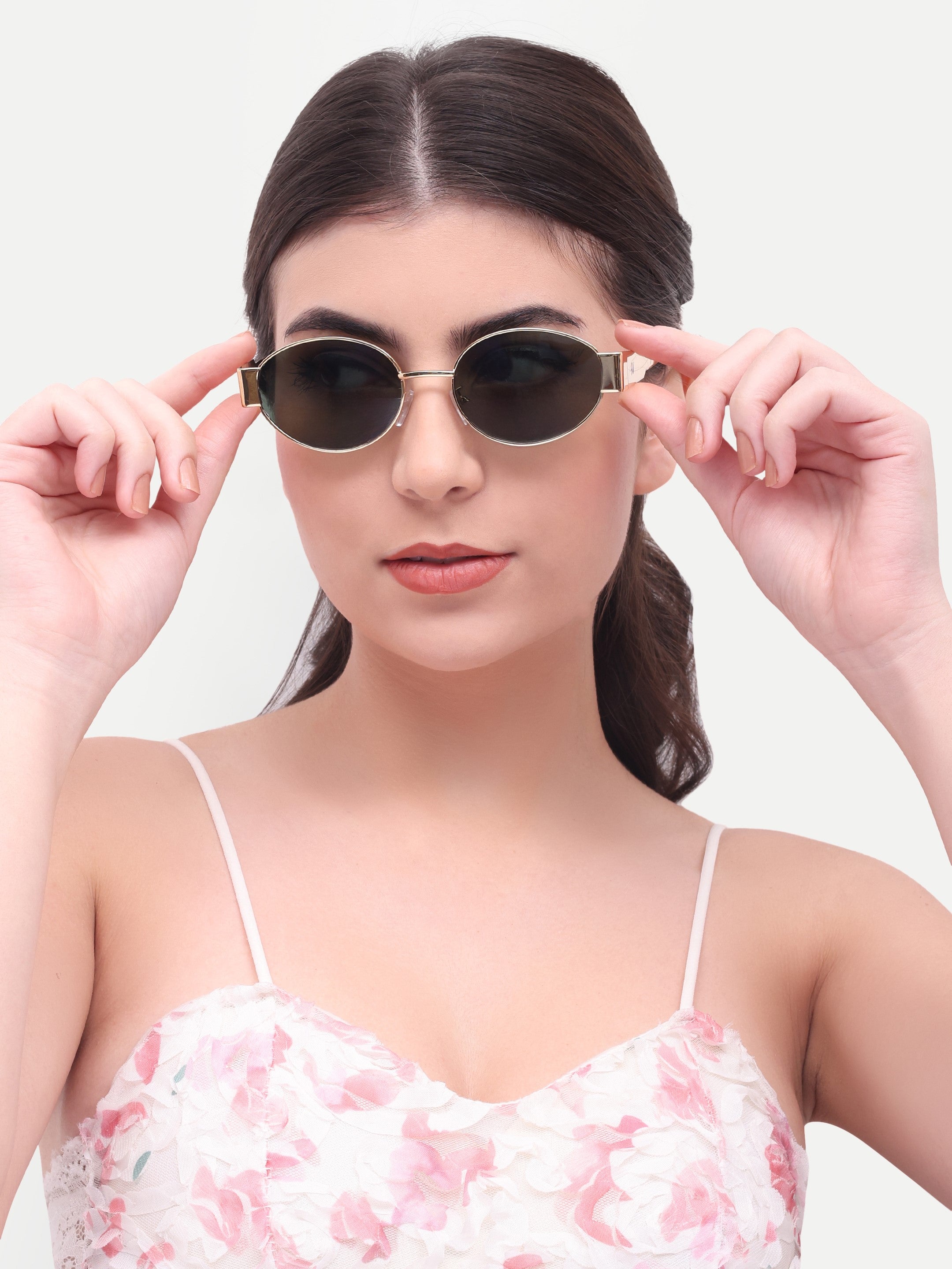 Women's Oval Golden Green UV Protected Sunglasses