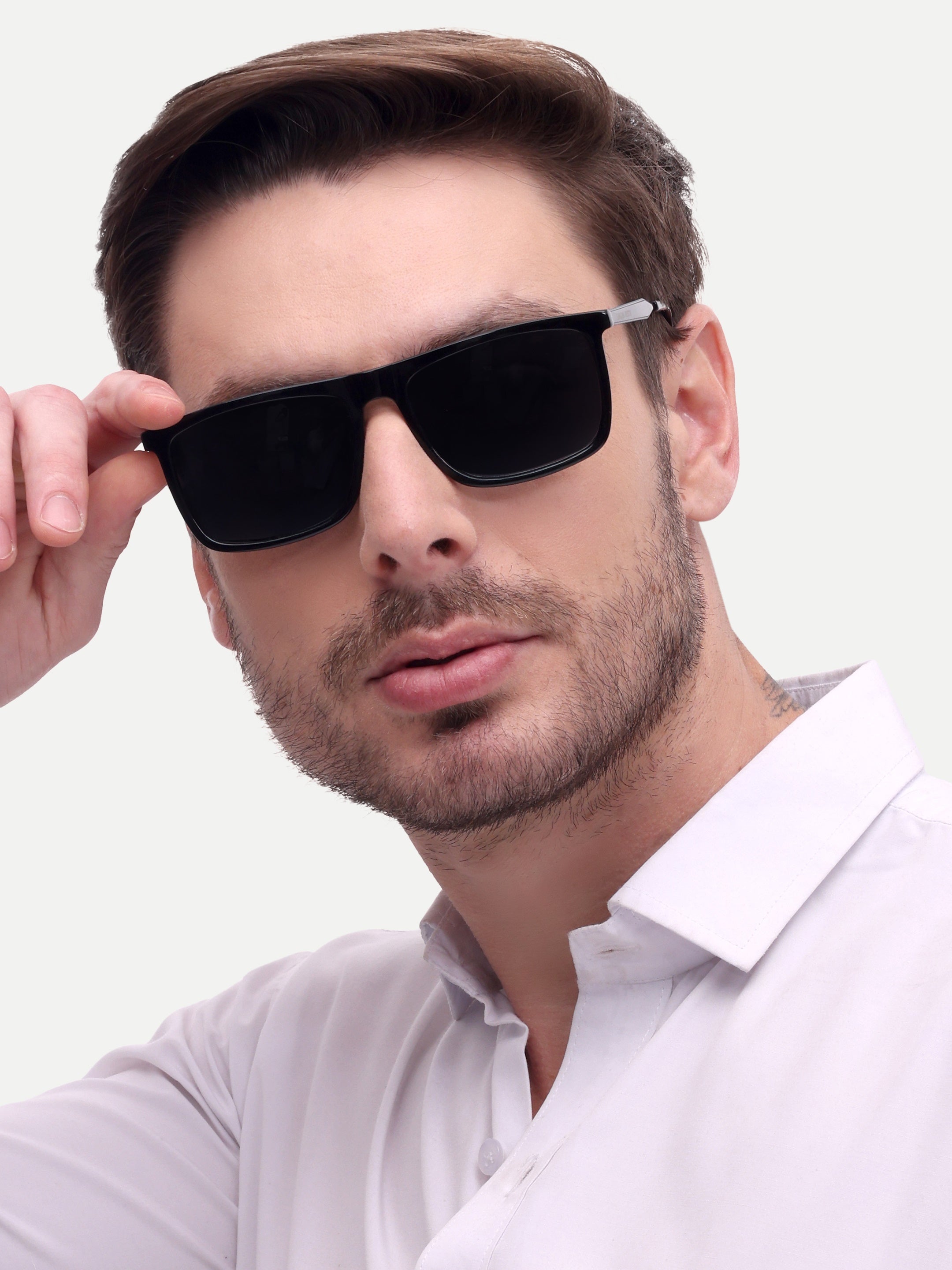 Men Wayfarer UV Protected Sunglasses Black