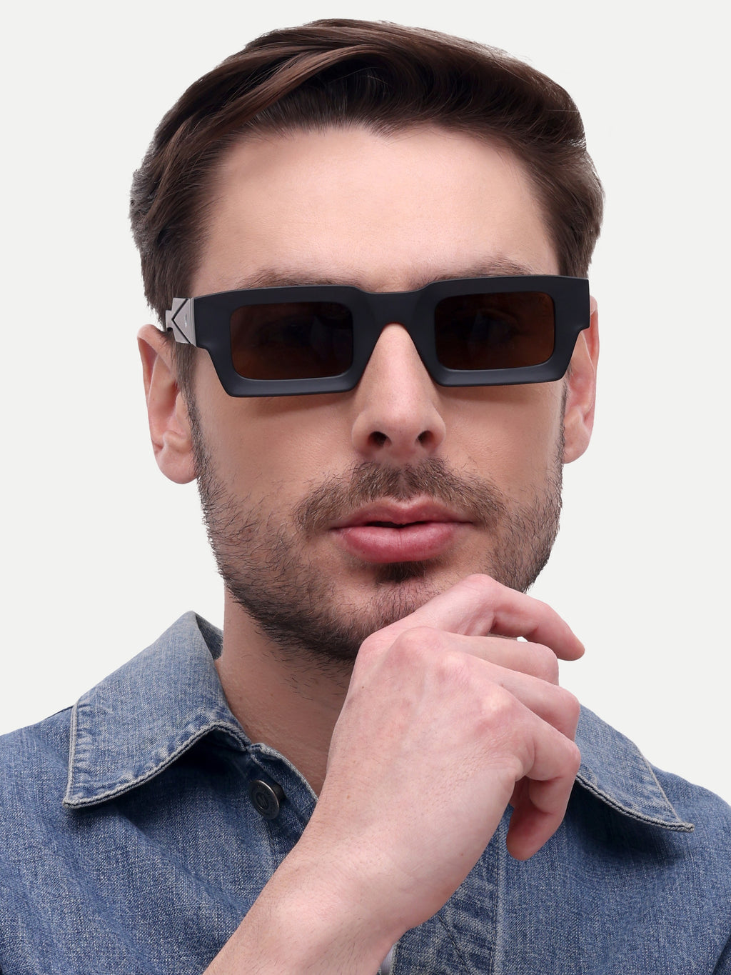 Men Wayfarer UV Protected Sunglasses Brown