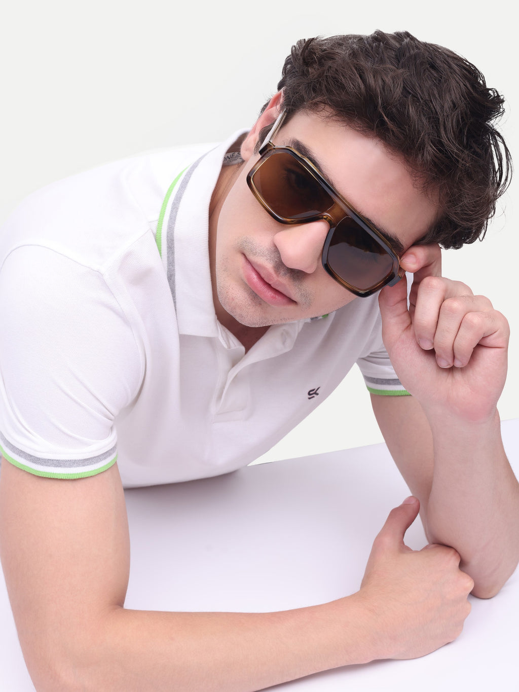 Men's Leopard Brown Wayfarer UV Protected Sunglasses