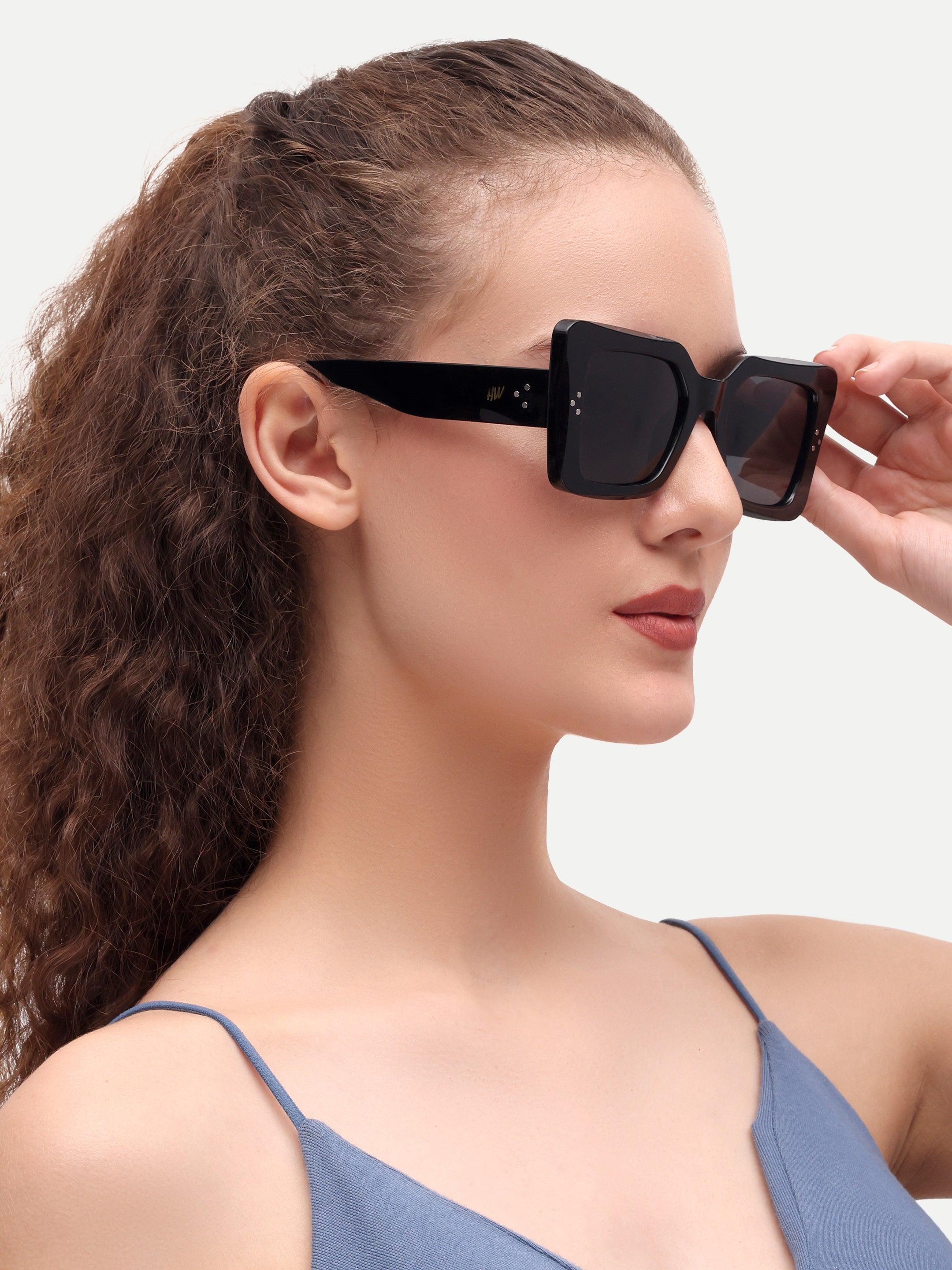 Black Women Square UV Protected Sunglasses