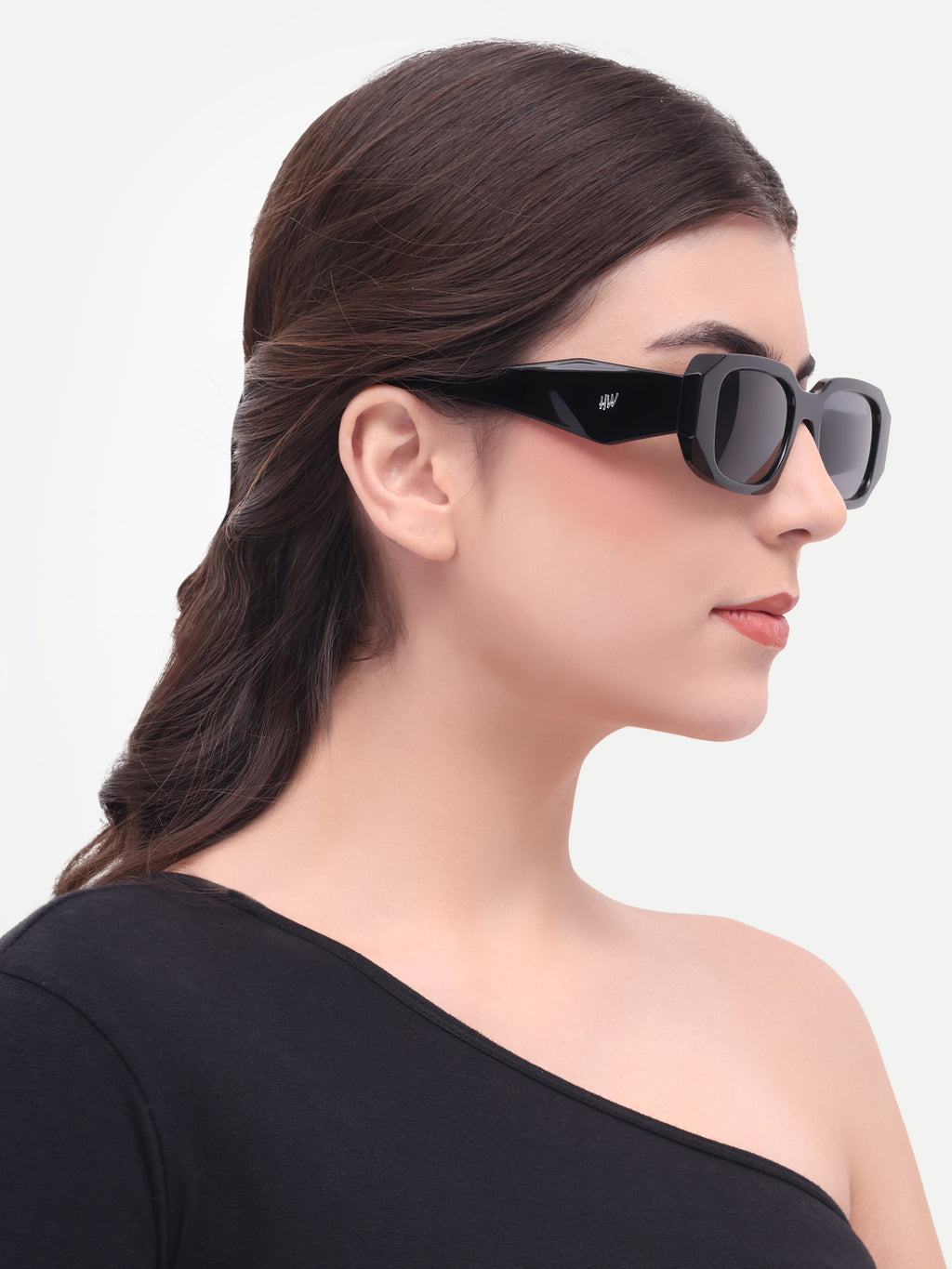 Women's Black Rectangular UV Protected Sunglasses
