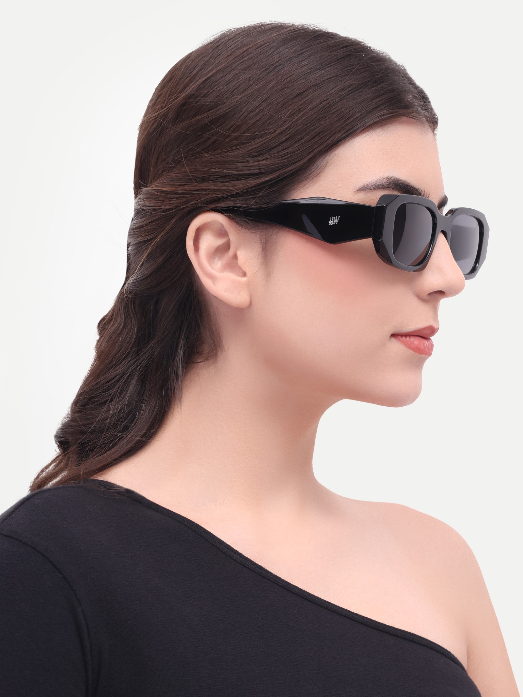 Women's Black Rectangular UV Protected Sunglasses
