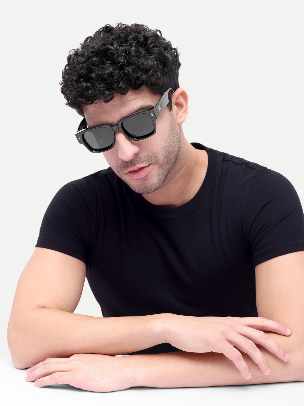 Ventor Black Wayfarer Mens Sunglasses