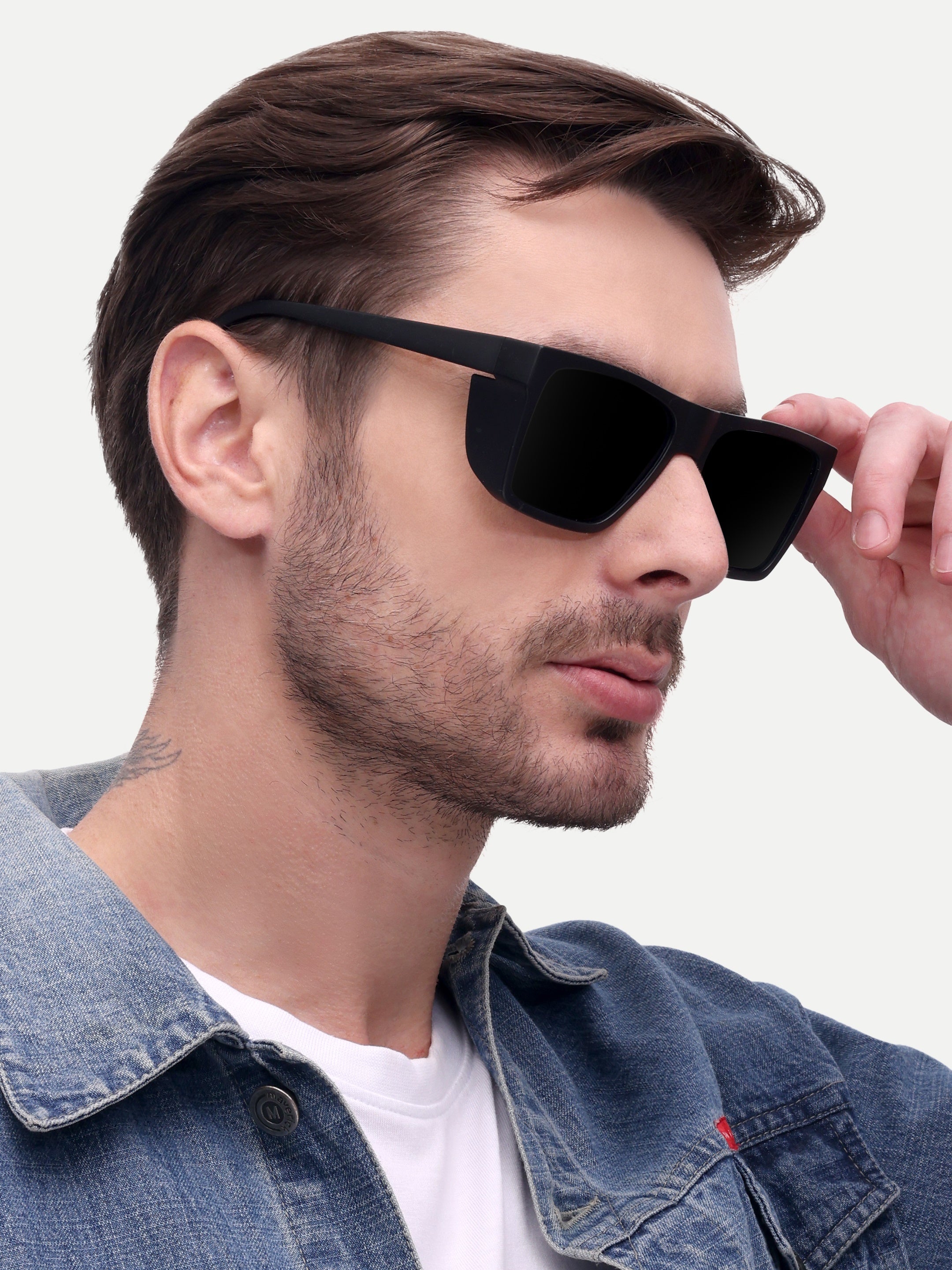 Men Wayfarer UV Protected Sunglasses Black