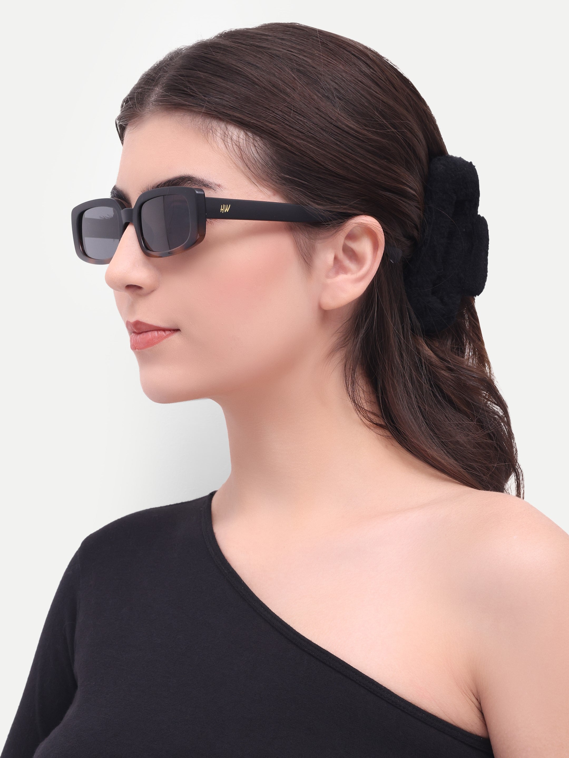 Women's Black Leopard Rectangular UV Protected Sunglasses