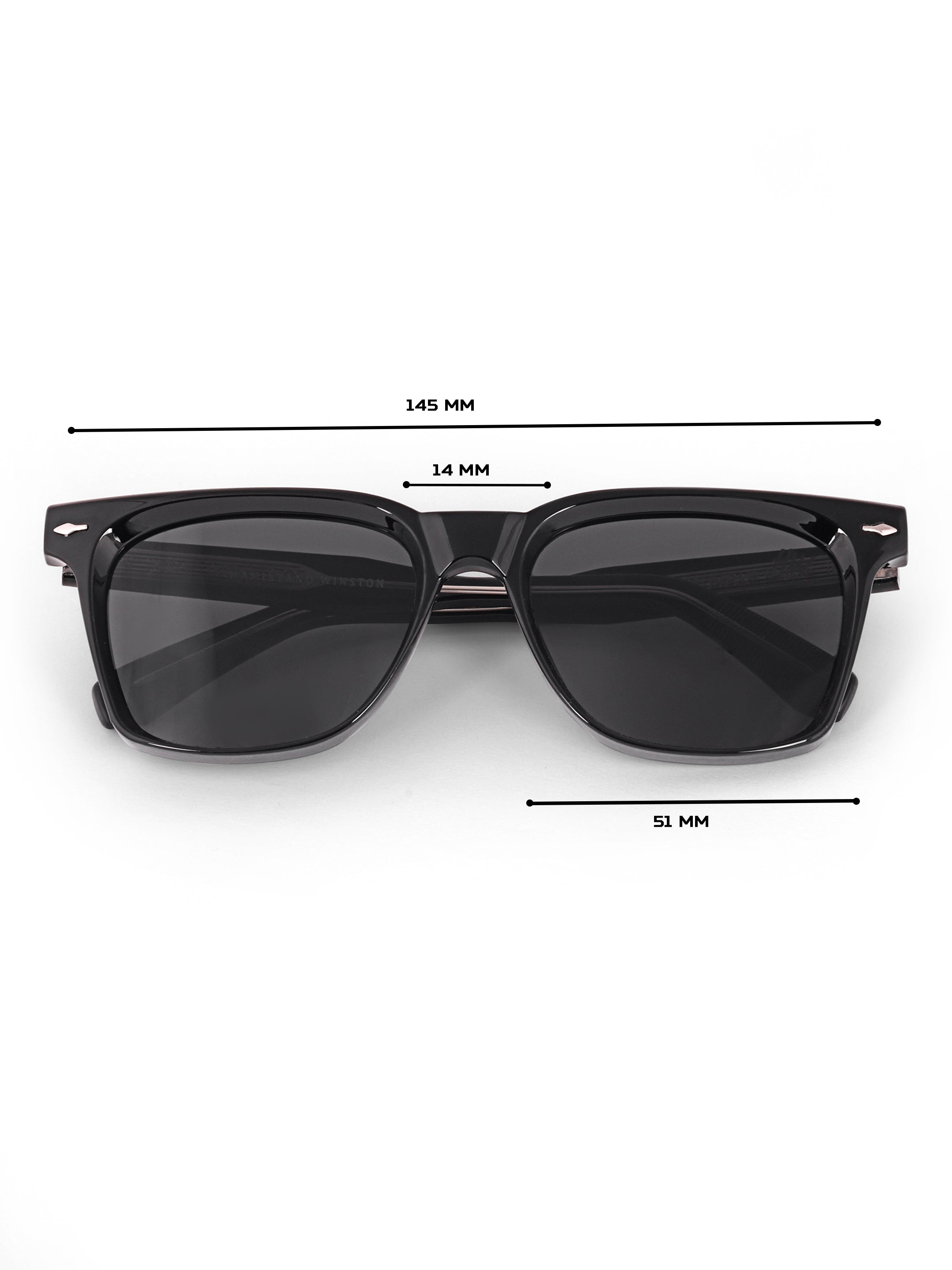 Men Wayfarer Uv Protected Sunglasses Black