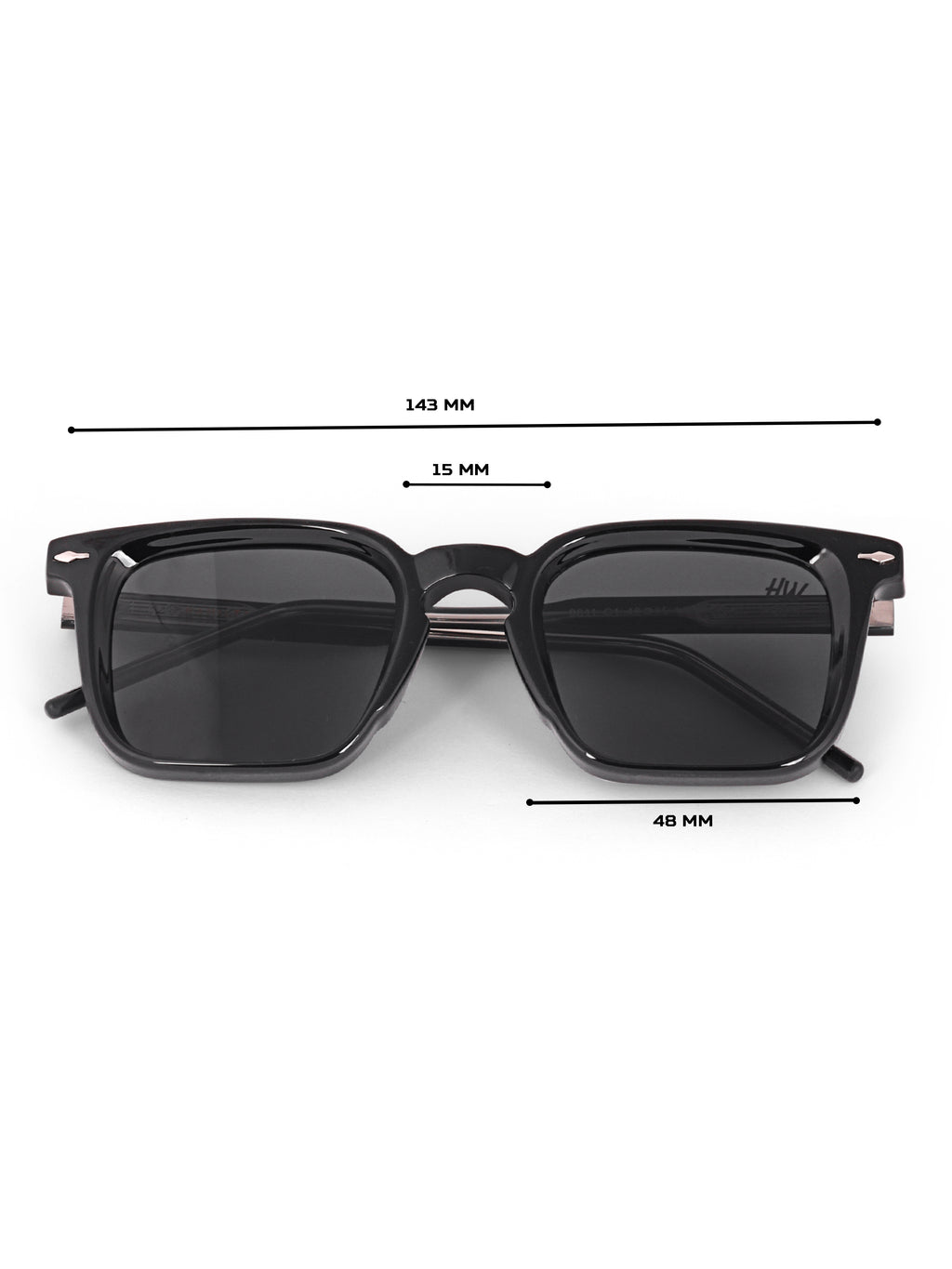 Men Wayfarer UV Protected Sunglasses Black