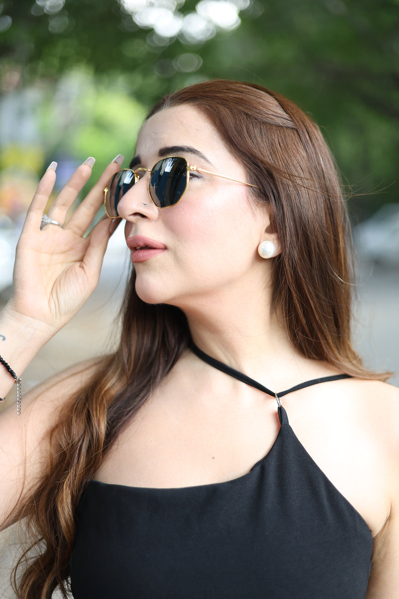 HW 3548 Golden black