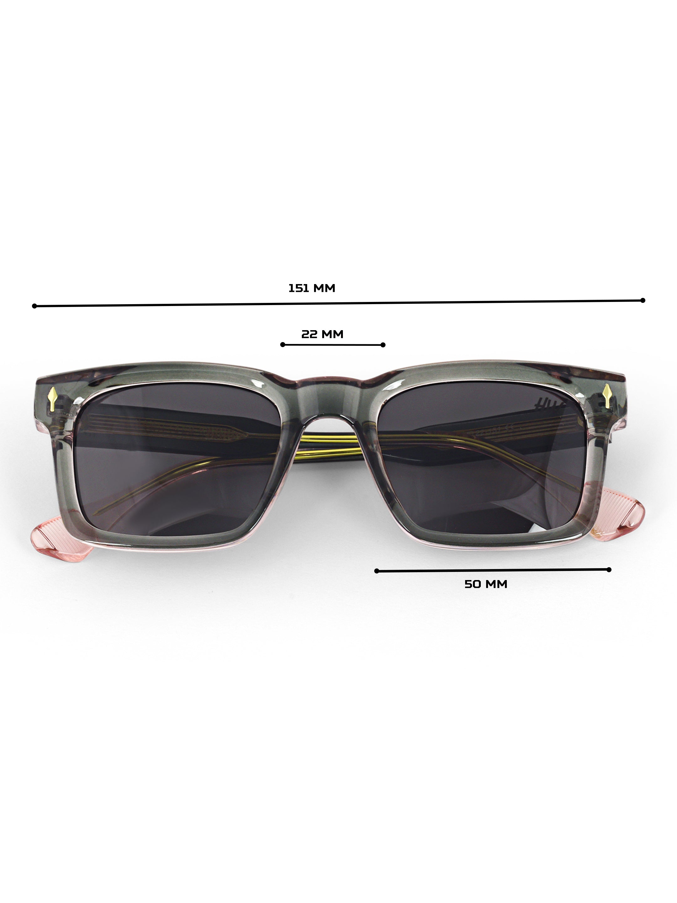 Men Wayfarer UV Protected Sunglasses Black