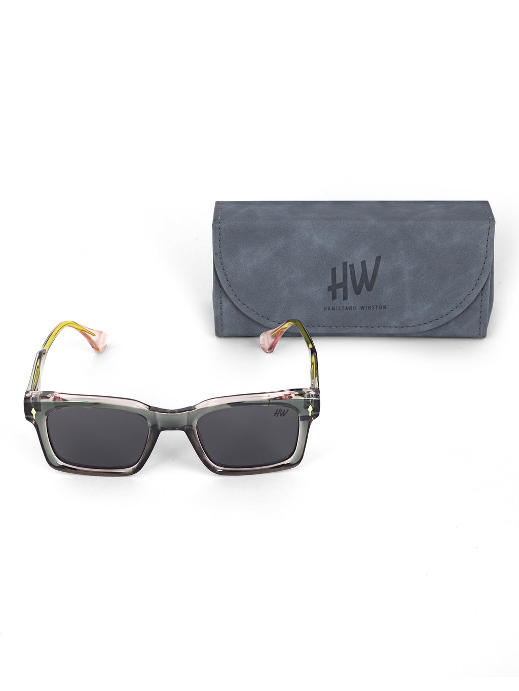 Men Wayfarer UV Protected Sunglasses Black