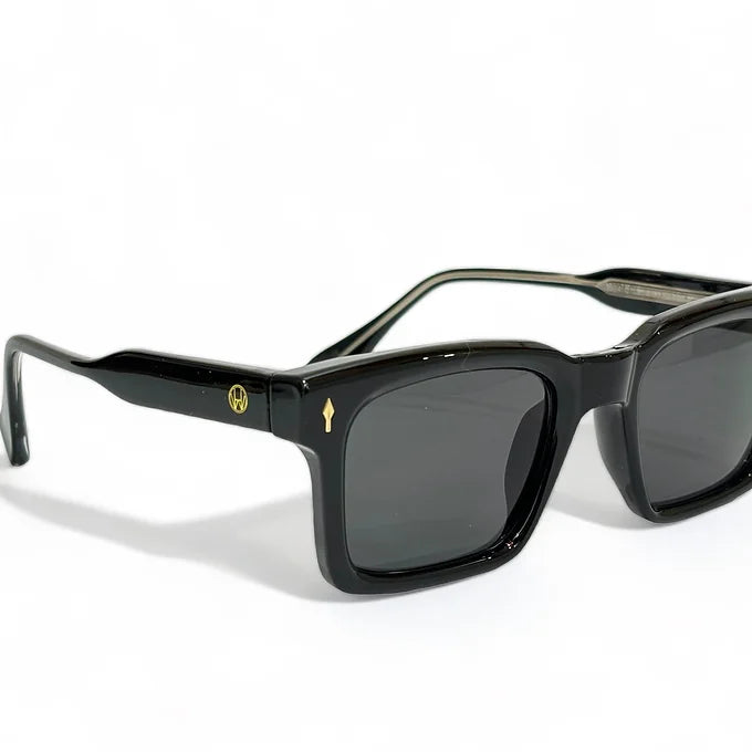 HW BASIC BLACK WAYFARER