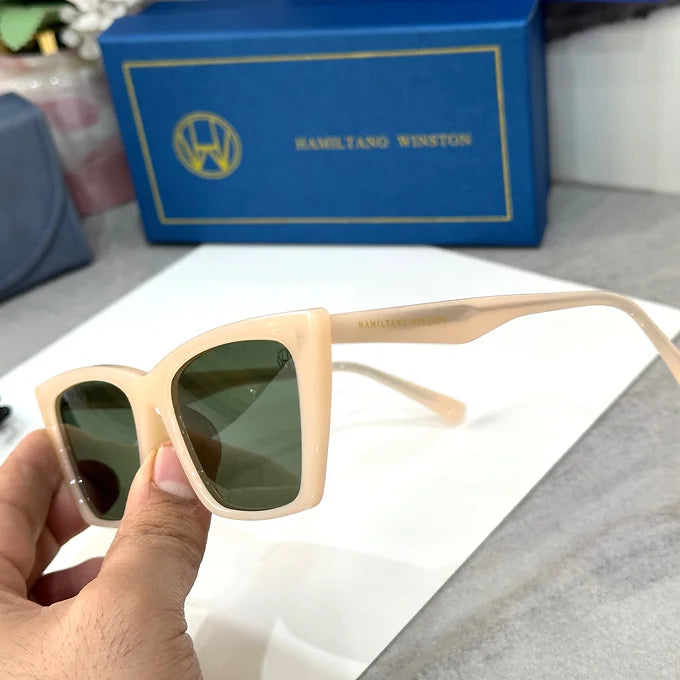 Nude pink 100% polarized quirky wayfarer