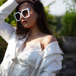 White catty oversized