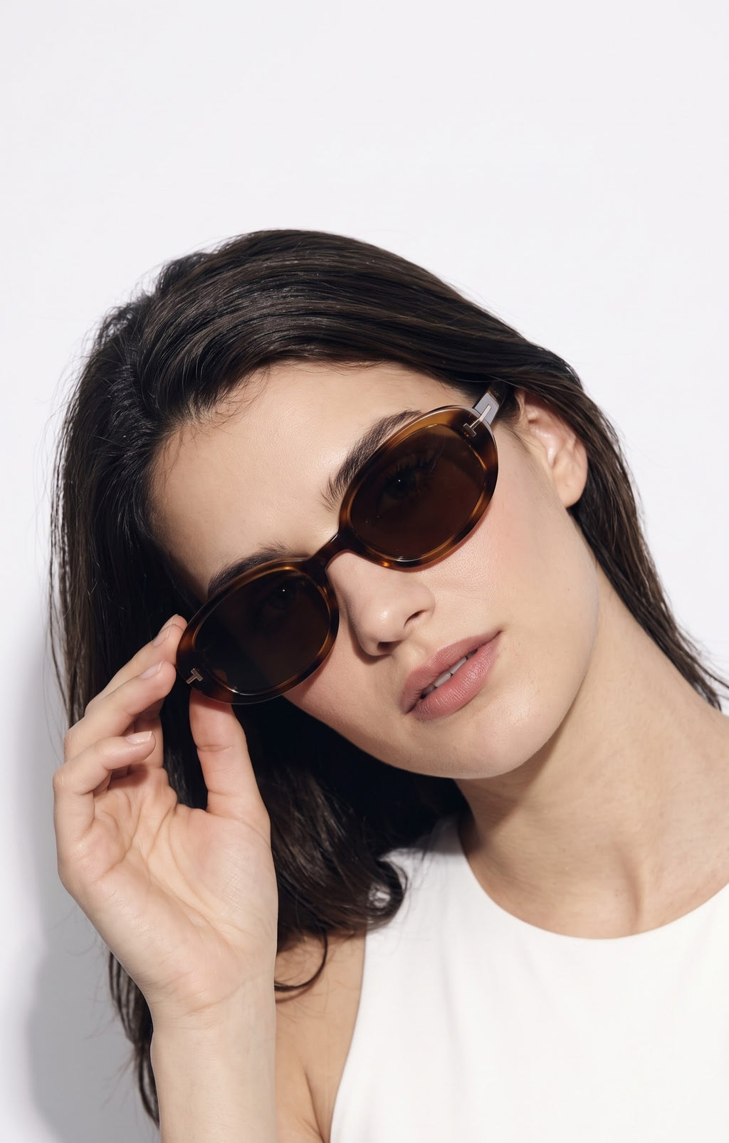 Trending Oval Brown Women Sunglasses