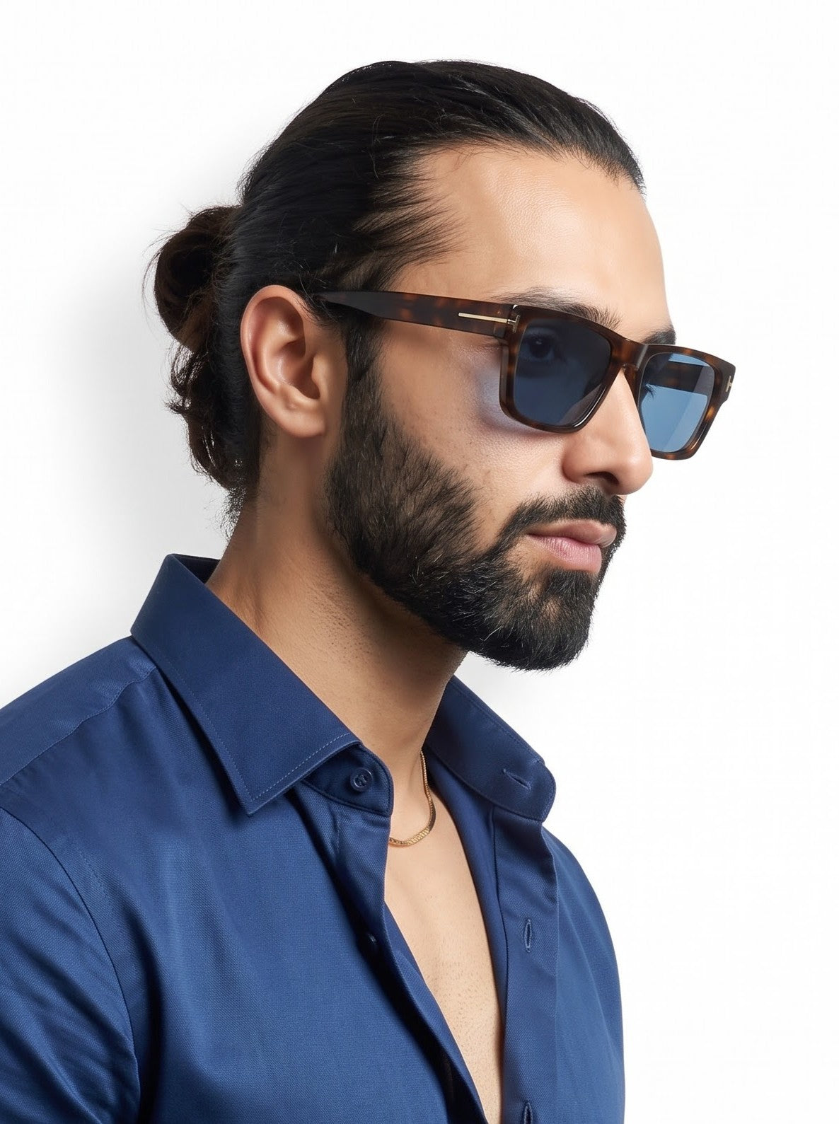 Trending Blue Wayfarer Men Sunglasses
