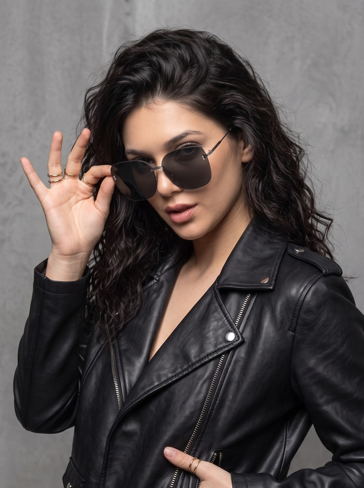 Luxury Black Oversized Cat-Eye Women Sunglasses