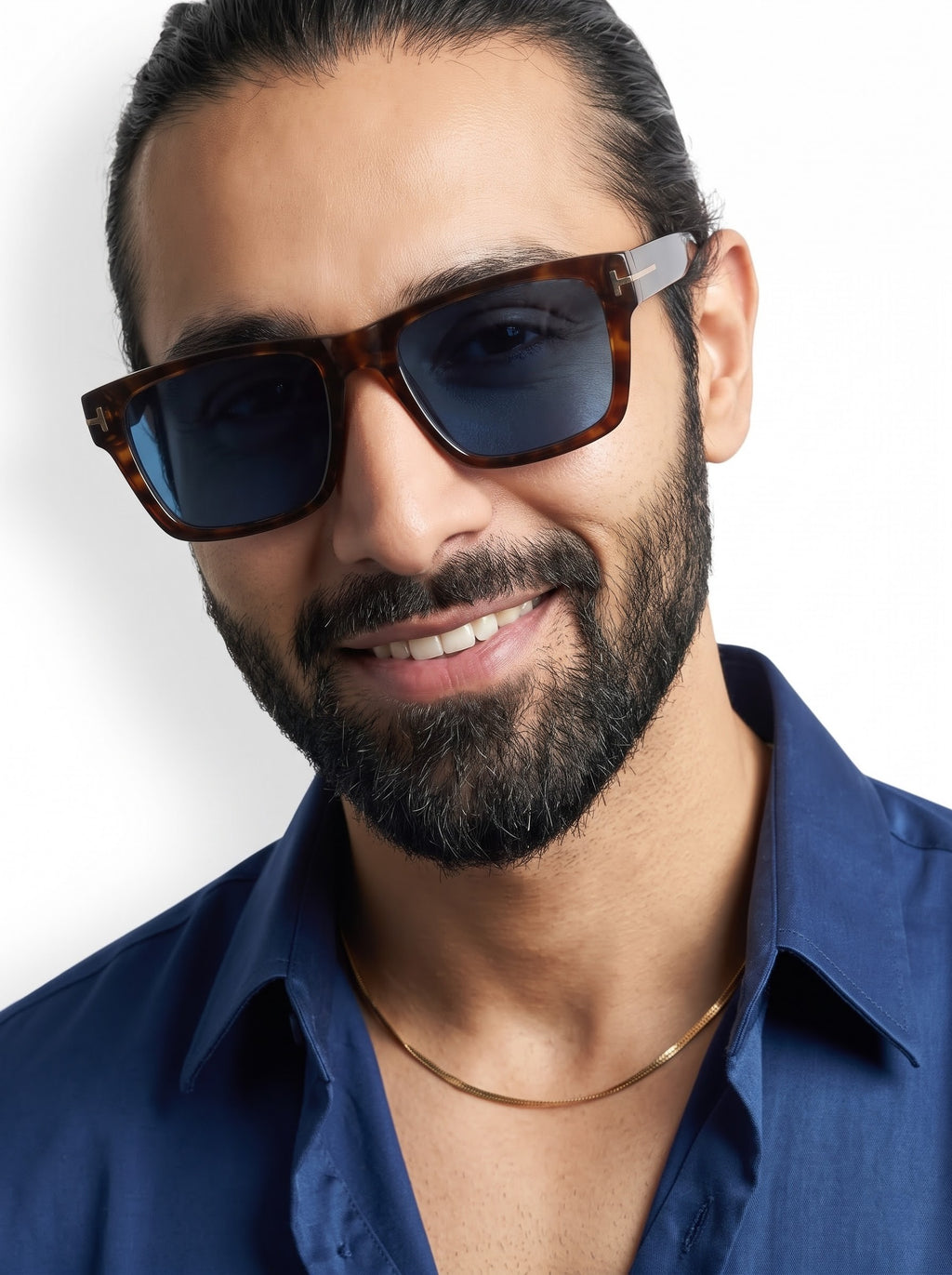Trending Blue Wayfarer Men Sunglasses