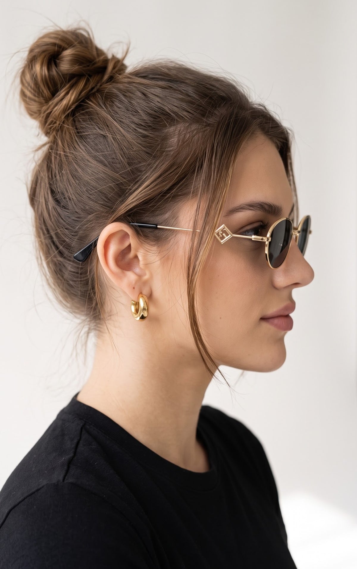 Luxy Gold Black Oval Women Sunglasses