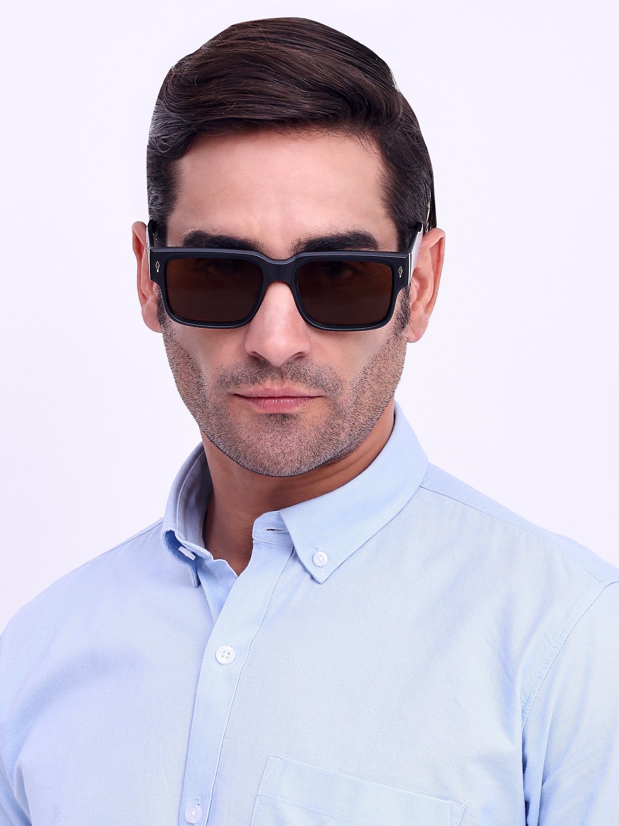 Men Wayfarer Rectangular UV Protected Sunglasses Brown