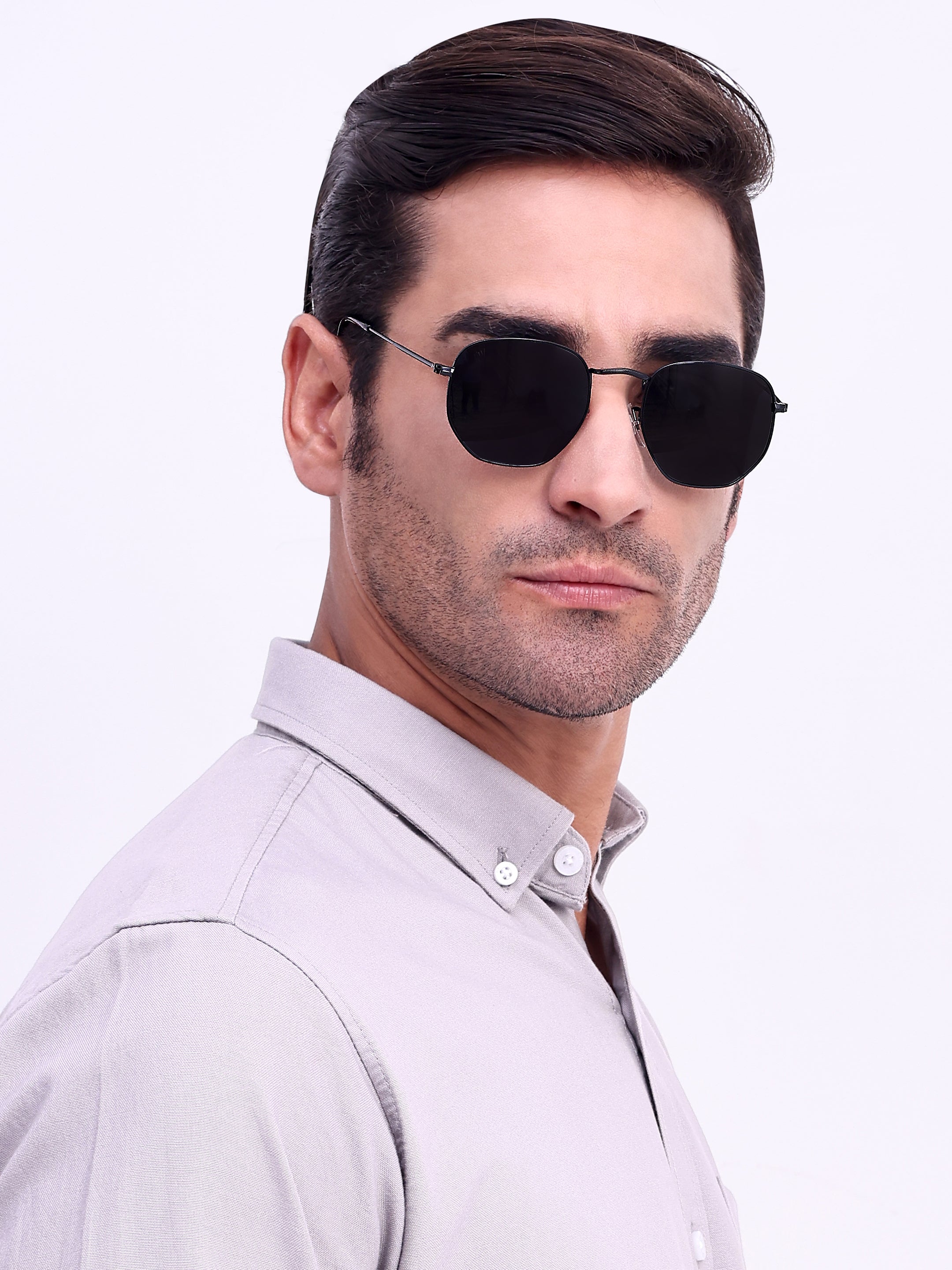 Men Hexagon UV Protected Sunglasses Black