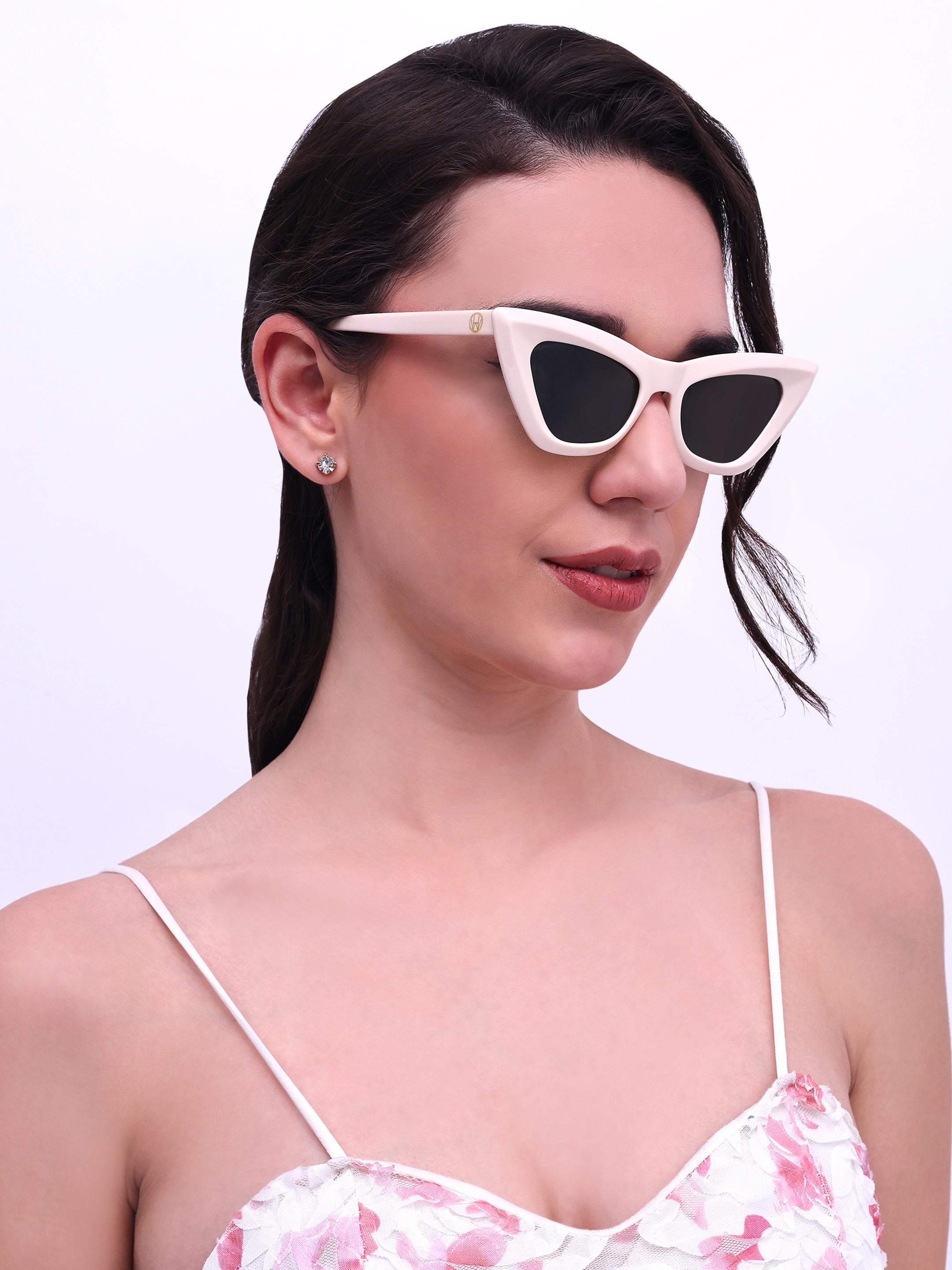 Women UV Protected Cat Eye Sunglasses White