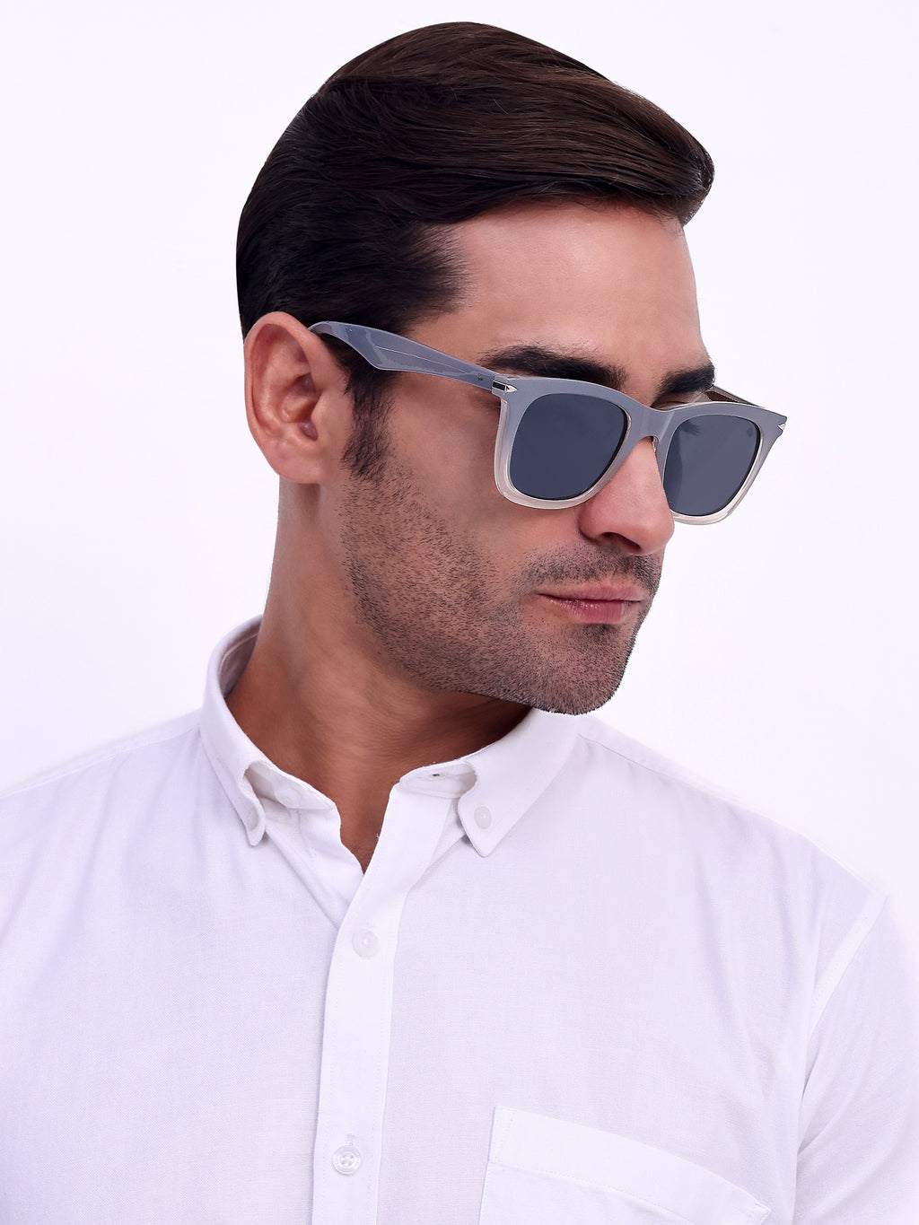 Men Wayfarer UV Protected Sunglasses Black