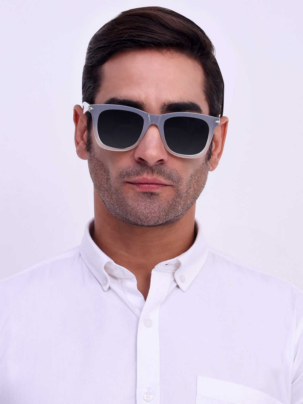 Men Wayfarer UV Protected Sunglasses Black