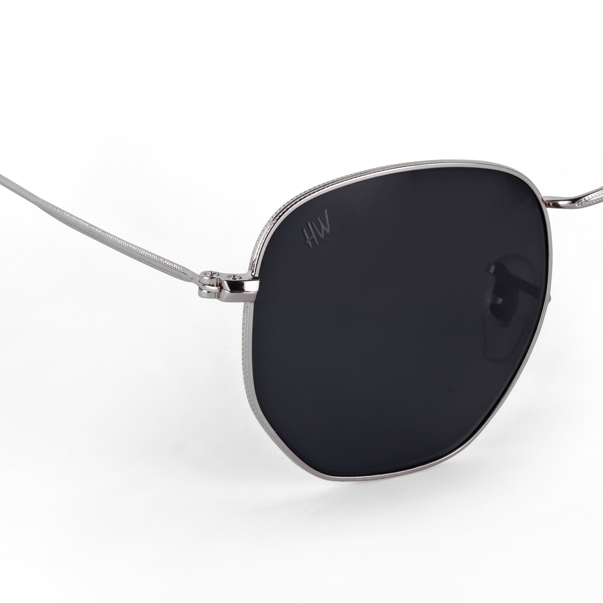 Men Hexagon UV Protected Sunglasses Black