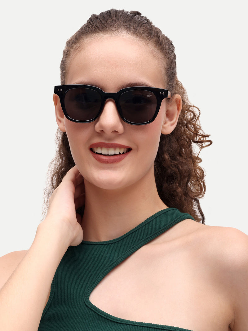 Black womens wayfarer sunglasses